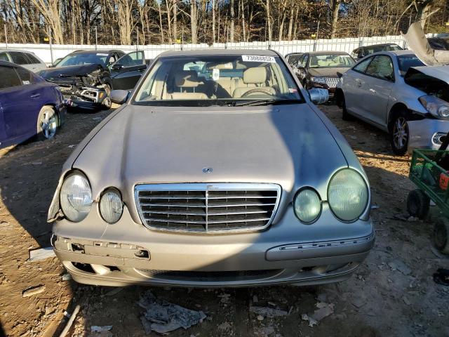 WDBJF65J6YB075680 - 2000 MERCEDES-BENZ E-320 320 GOLD photo 5