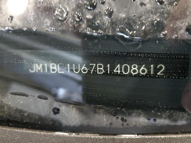 JM1BL1U67B1408612 - 2011 MAZDA 3 S WHITE photo 12