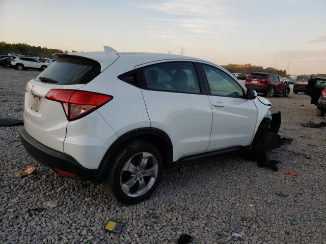 3CZRU5H3XJM717392 - 2018 HONDA HR-V LX WHITE photo 3