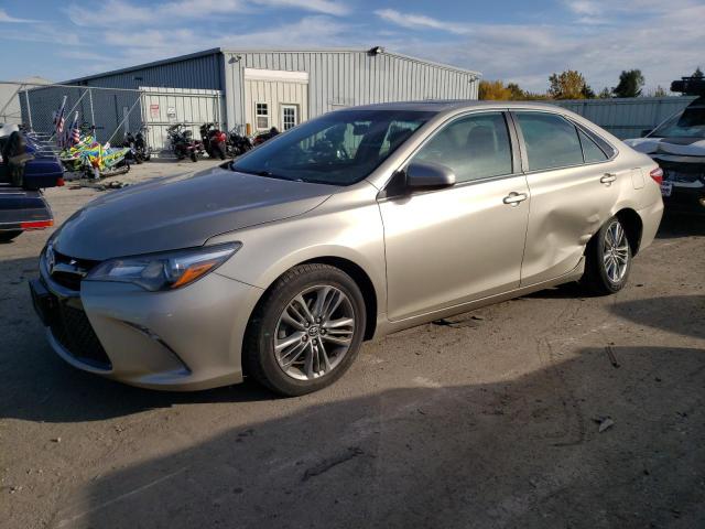 4T1BF1FK0FU068429 - 2015 TOYOTA CAMRY LE SILVER photo 1