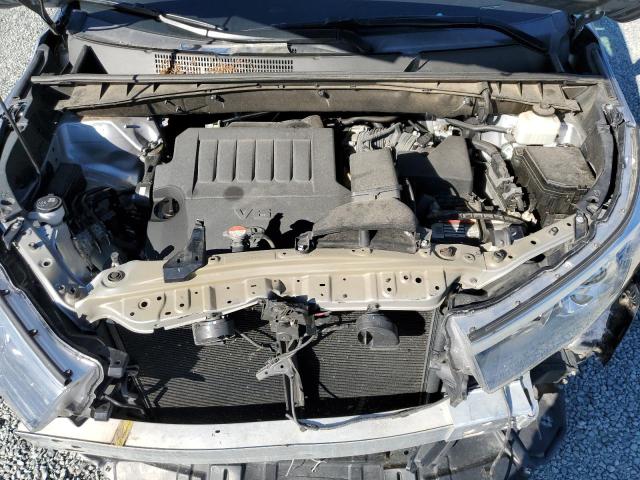 5TDKKRFH0GS147611 - 2016 TOYOTA HIGHLANDER XLE SILVER photo 12