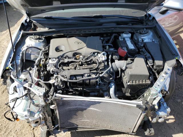 4T1S11AK0PU723874 - 2023 TOYOTA CAMRY SE NIGHT SHADE SILVER photo 11