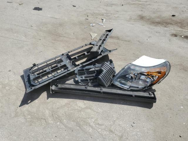 3C6TRVNG6FE519938 - 2015 RAM PROMASTER 1500 STANDARD WHITE photo 12