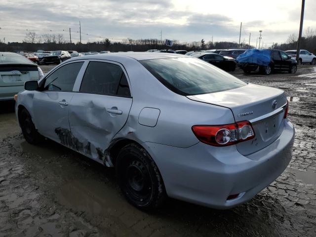 2T1BU4EE9DC057009 - 2013 TOYOTA COROLLA BASE SILVER photo 2