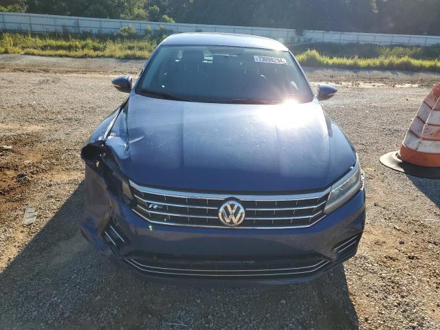 1VWDT7A37HC068457 - 2017 VOLKSWAGEN PASSAT R-LINE ლურჯი ფოტო 5