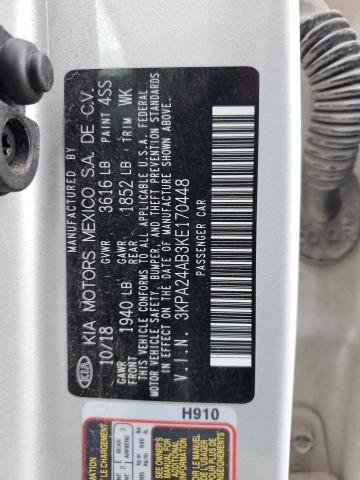 3KPA24AB3KE170448 - 2019 KIA RIO S SILVER photo 12