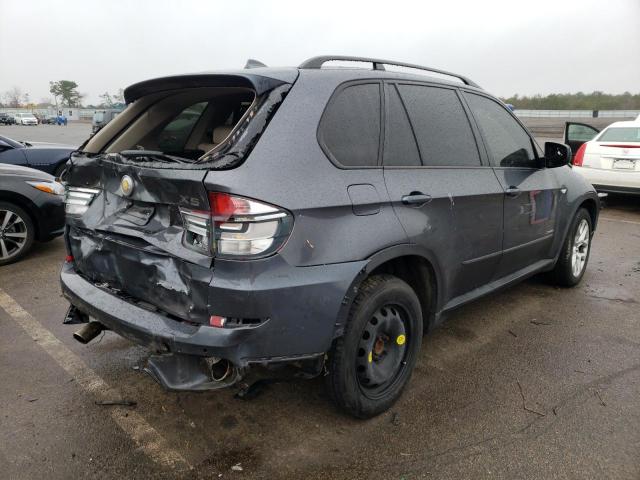 5UXZV4C58BL414697 - 2011 BMW X5 XDRIVE35I CHARCOAL photo 3