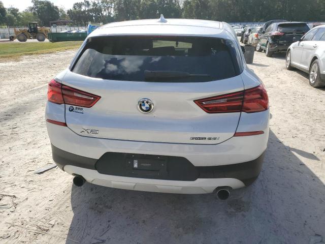 WBXYJ3C3XJEJ91246 - 2018 BMW X2 SDRIVE28I SILVER photo 6