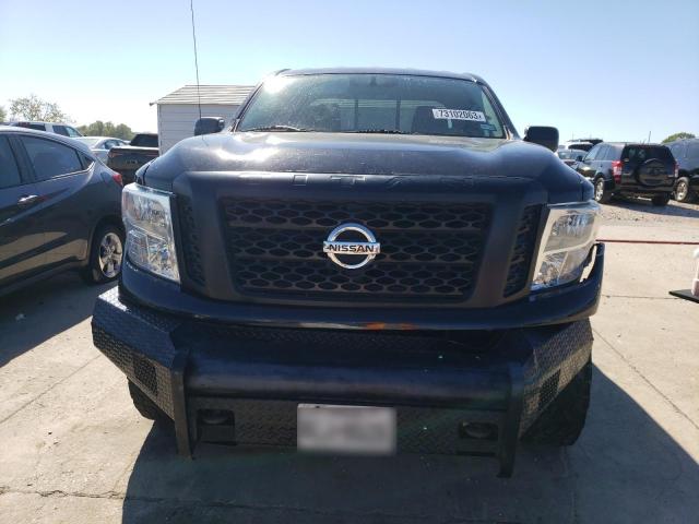 1N6AA1CK7HN566222 - 2017 NISSAN TITAN S BLACK photo 5