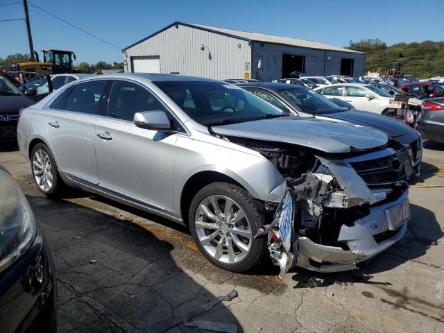 2G61M5S35G9210626 - 2016 CADILLAC XTS LUXURY COLLECTION SILVER photo 4