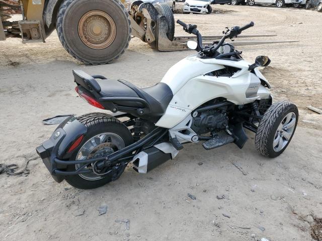 2BXRDDD25FV000208 - 2015 CAN-AM SPYDER ROA F3 WHITE photo 4