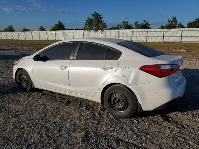 KNAFX4A64F5429876 - 2015 KIA FORTE LX WHITE photo 2