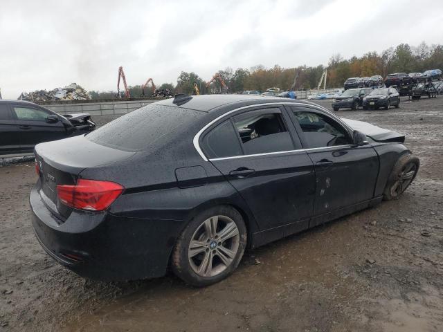 WBA8D9G54JNU67758 - 2018 BMW 330 XI BLACK photo 3