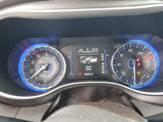 2C4RC1BG8JR142473 - 2018 CHRYSLER PACIFICA TOURING L WHITE photo 9