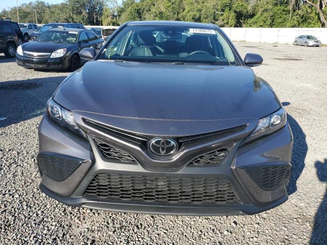 4T1T11AK4PU766649 - 2023 TOYOTA CAMRY SE NIGHT SHADE GRAY photo 5
