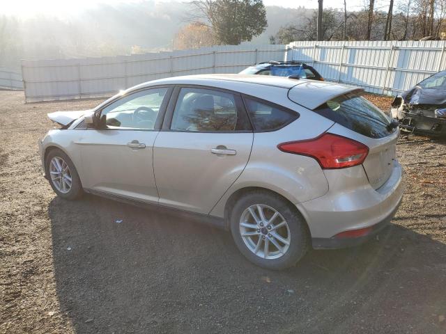 1FADP3K29JL212088 - 2018 FORD FOCUS SE BEIGE photo 2