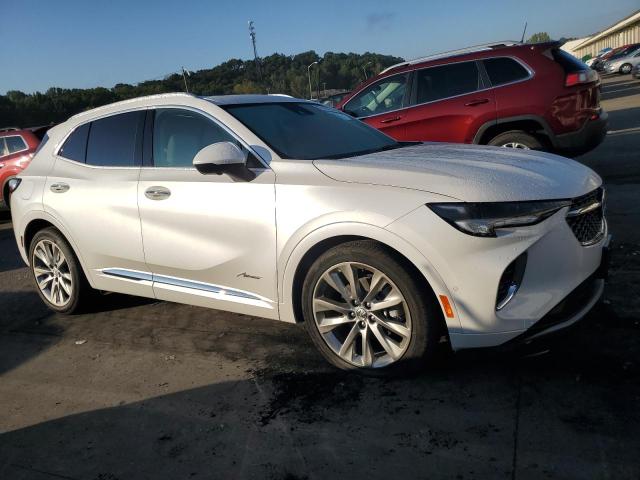 LRBFZSR47PD172318 - 2023 BUICK ENVISION AVENIR WHITE photo 4