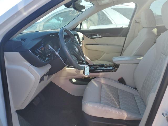 LRBFZSR47PD172318 - 2023 BUICK ENVISION AVENIR WHITE photo 7