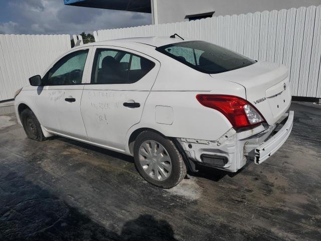 3N1CN7AP3HL833361 - 2017 NISSAN VERSA S WHITE photo 2