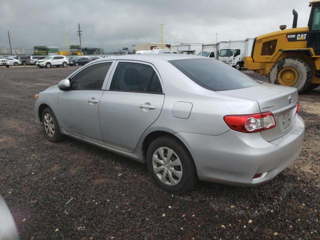 2T1BU4EE4DC060416 - 2013 TOYOTA COROLLA BASE SILVER photo 2