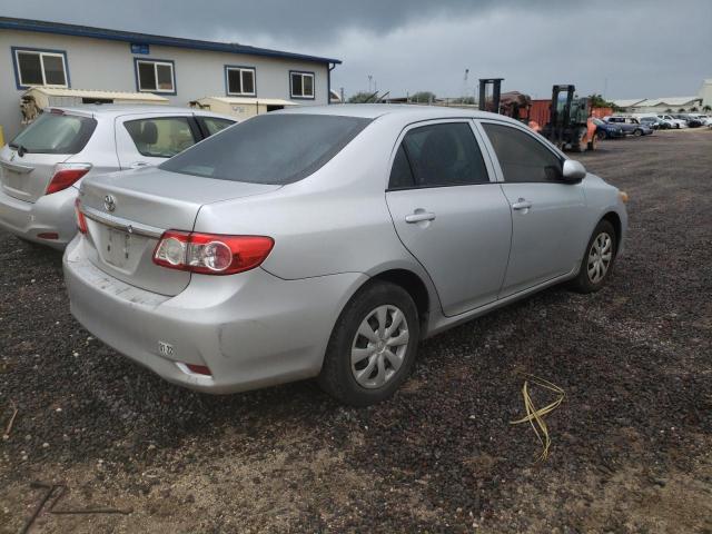 2T1BU4EE4DC060416 - 2013 TOYOTA COROLLA BASE SILVER photo 3