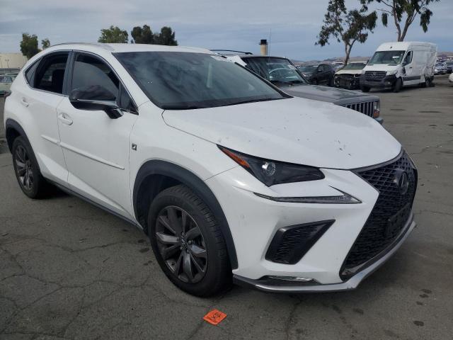 JTJYARBZ3J2114996 - 2018 LEXUS NX 300 BASE 白色 照片 4