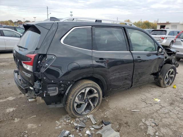 JF2SKARC2PH512832 - 2023 SUBARU FORESTER TOURING 黑色 照片 3