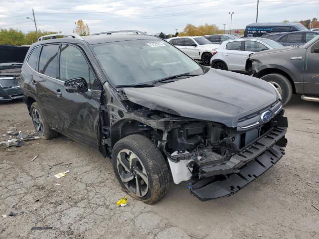 JF2SKARC2PH512832 - 2023 SUBARU FORESTER TOURING 黑色 照片 4