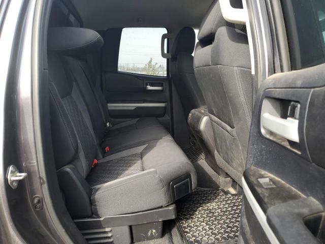 5TFUY5F18GX497968 - 2016 TOYOTA TUNDRA DOUBLE CAB SR/SR5 GRAY photo 10