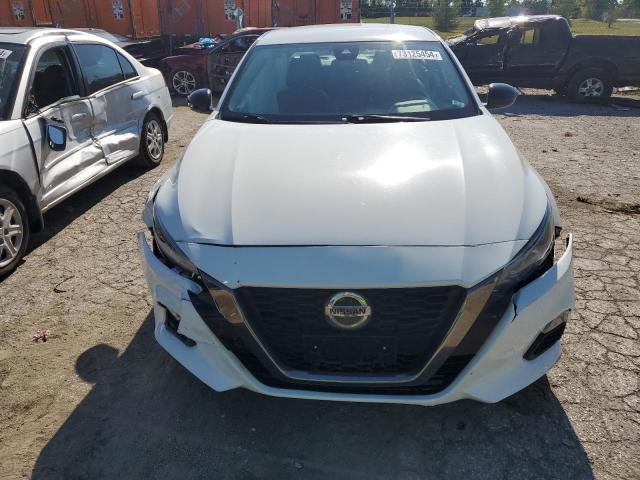 1N4BL4CV3MN390945 - 2021 NISSAN ALTIMA SR WHITE photo 5