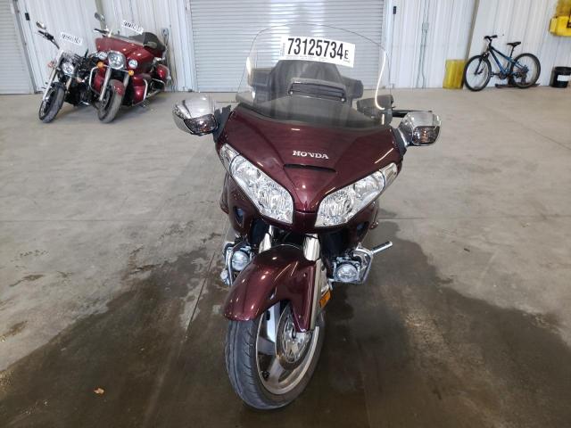 1HFSC47F38A711883 - 2008 HONDA GL1800 MAROON photo 2