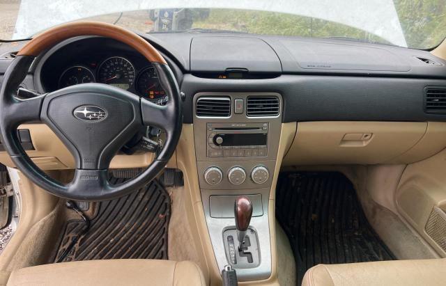 JF1SG67626H734155 - 2006 SUBARU FORESTER 2.5X LL BEAN WHITE photo 9