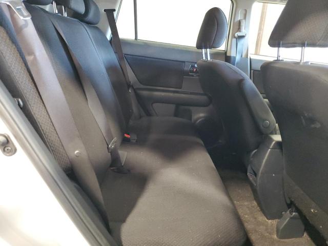 JTLKE50E881033101 - 2008 TOYOTA SCION XB SILVER photo 10