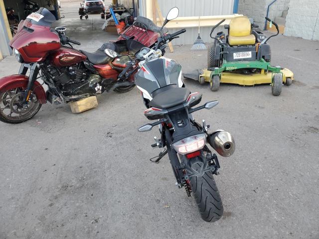 WB30G4307MRA08636 - 2021 BMW G310 R GRAY photo 4