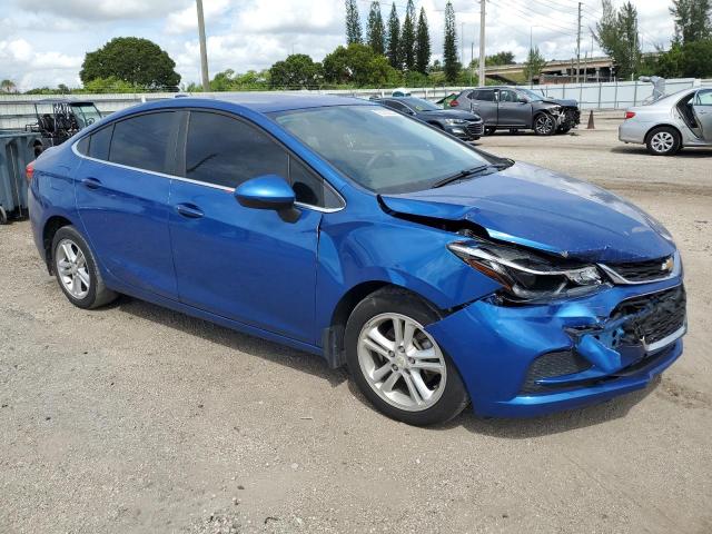 1G1BE5SM8J7136482 - 2018 CHEVROLET CRUZE LT BLUE photo 4