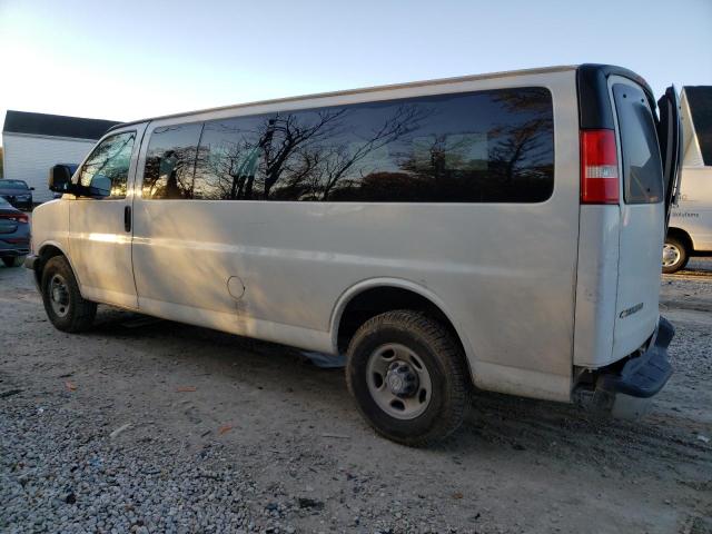 1GAZGPFG6K1258187 - 2019 CHEVROLET EXPRESS G3 LT WHITE photo 2