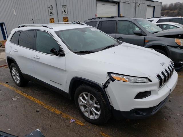 1C4PJMCS6GW143154 - 2016 JEEP CHEROKEE LATITUDE WHITE photo 4