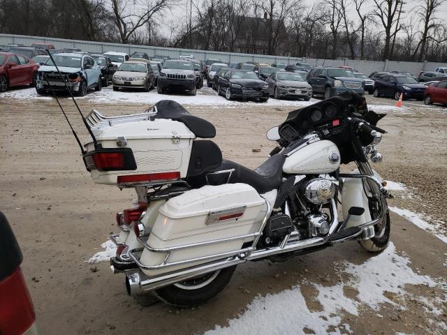 1HD1FCW164Y602881 - 2004 HARLEY-DAVIDSON FLHTCUI 白色 照片 4