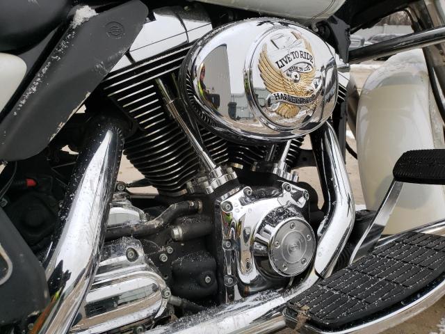 1HD1FCW164Y602881 - 2004 HARLEY-DAVIDSON FLHTCUI 白色 照片 7