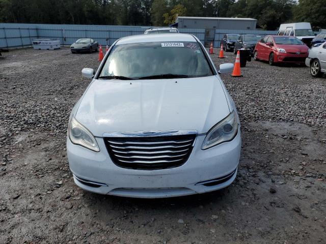 1C3CCBAB2EN170570 - 2014 CHRYSLER 200 LX WHITE photo 5