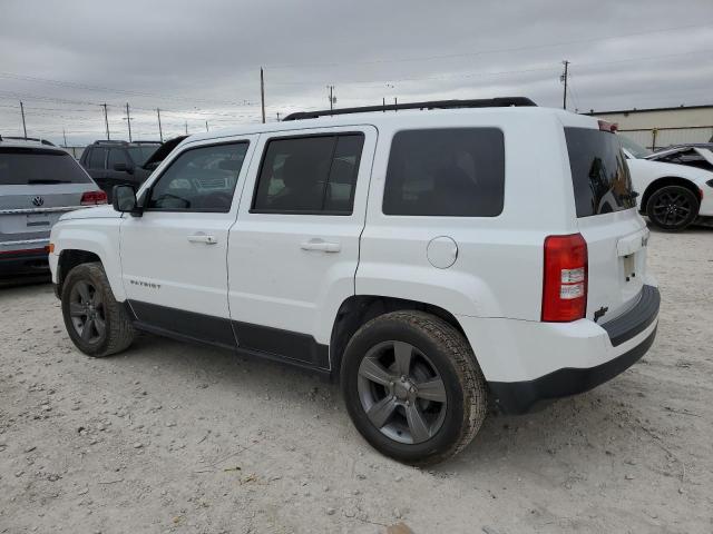 1C4NJPFA0FD274862 - 2015 JEEP PATRIOT LATITUDE WHITE photo 2