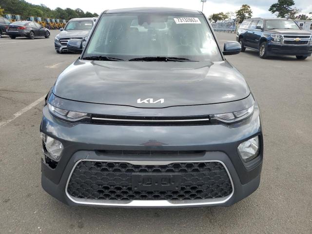 KNDJ23AU6N7837948 - 2022 KIA SOUL LX GRAY photo 5