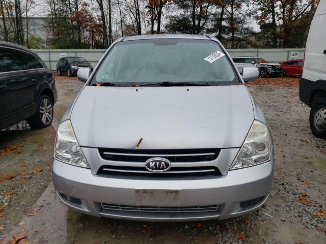 KNDMB133576143041 - 2007 KIA SEDONA EX SILVER photo 5