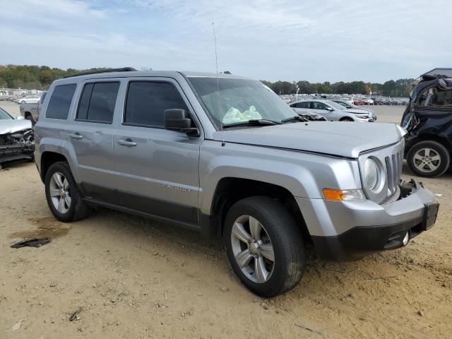 1C4NJRFB7ED761057 - 2014 JEEP PATRIOT LATITUDE SILVER photo 4