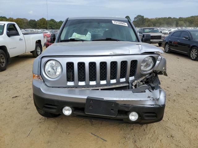 1C4NJRFB7ED761057 - 2014 JEEP PATRIOT LATITUDE SILVER photo 5