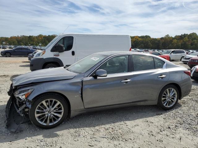 JN1EV7AR6JM431856 - 2018 INFINITI Q50 LUXE GRAY photo 1