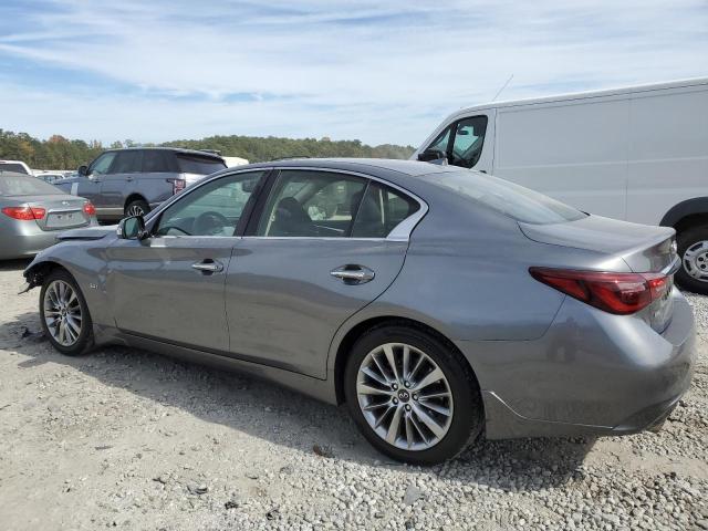 JN1EV7AR6JM431856 - 2018 INFINITI Q50 LUXE GRAY photo 2