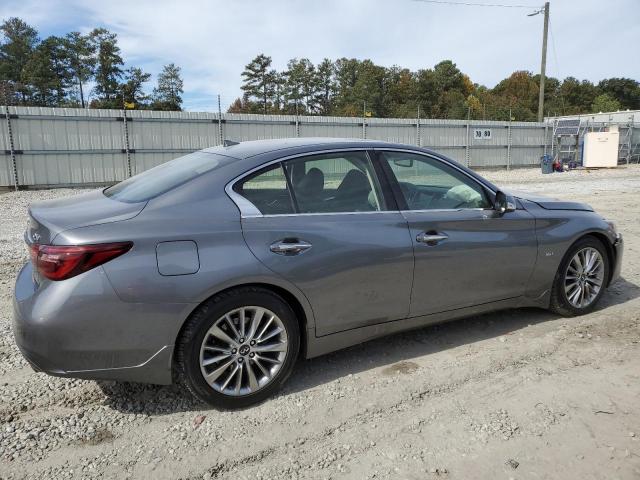 JN1EV7AR6JM431856 - 2018 INFINITI Q50 LUXE GRAY photo 3