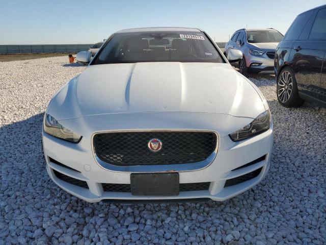 SAJAR4BG6HA968316 - 2017 JAGUAR XE WHITE photo 5