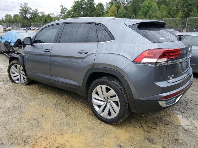 1V21E2CA3LC212186 - 2020 VOLKSWAGEN ATLAS CROS SE Gris photo 2